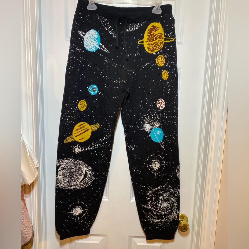NWT Spirit Jerseys, 💯 cotton solar system joggers! So extra! MSRP $120